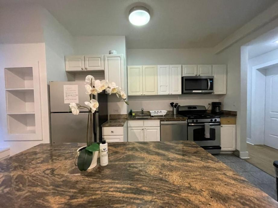 Manhattan Bedrooms Nyc! نيو يورك المظهر الخارجي الصورة
