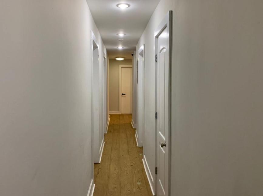 Manhattan Bedrooms Nyc! نيو يورك المظهر الخارجي الصورة